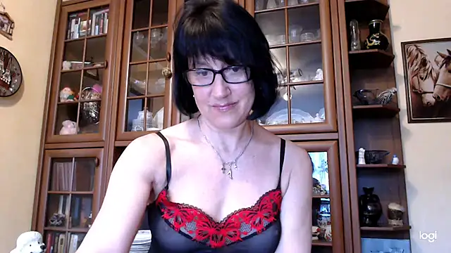 Vlastelina online show from April 2026 01:31:01 PM