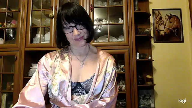 Vlastelina online show from April 2026 06:45:02 PM