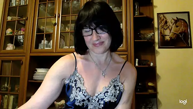 Vlastelina online show from April 2026 07:53:01 PM