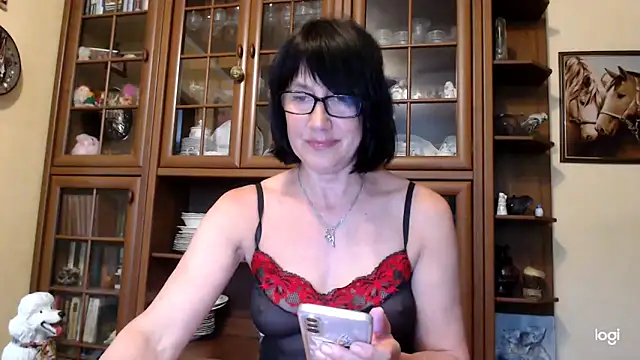Vlastelina online show from May 2026 01:49:02 PM