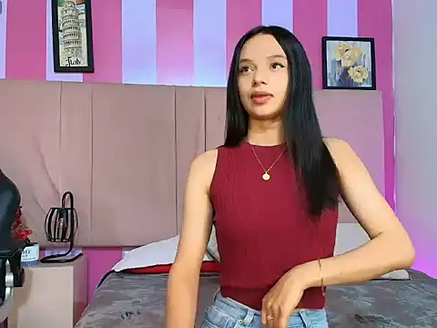 Sweet Sofiii  online show from March 2026 08:37:01 PM