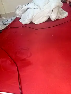 Snapshot of lovenesslian chatting on February 2026 09:37:02 PM lovenesslian online show from February 2026 09:37:02 PM