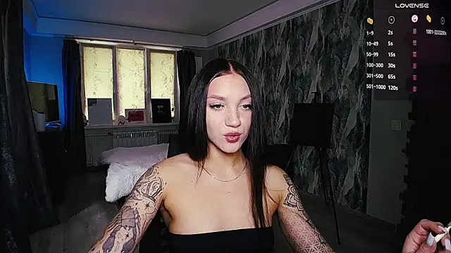 Snapshot of comeherehoney chatting on July 2026 11:25:01 AM comeherehoney online show from July 2026 11:25:01 AM