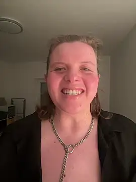 Snapshot of Laura-Loveyou chatting on March 2026 06:07:01 PM Laura-Loveyou online show from March 2026 06:07:01 PM