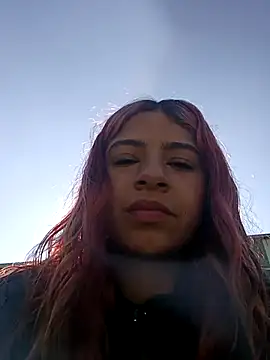 lunabloom2 online show from February 2026 01:01:02 PM