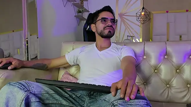 HotPulse vc online show from February 2026 12:38:01 PM