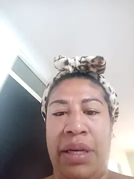 Snapshot of eva_vidal_ chatting on May 2026 11:39:01 AM eva vidal online show from May 2026 11:39:01 AM