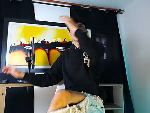 jullian ricci online show from February 2026 07:35:01 PM