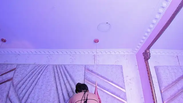 CloheBell online show from March 2026 01:15:01 PM