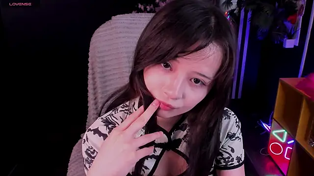 May Ling online show from July 2026 12:00:01 PM