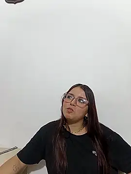 Snapshot of Royal_street_1 chatting on February 2026 03:22:02 AM Royal street 1 online show from February 2026 03:22:02 AM