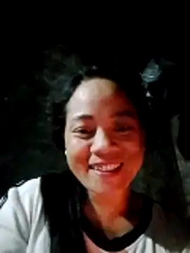 Snapshot of molly-xx chatting on April 2026 12:18:02 PM molly-xx online show from April 2026 12:18:02 PM