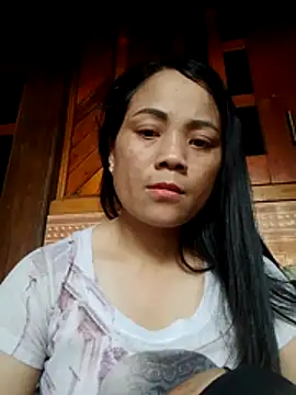 Snapshot of molly-xx chatting on May 2026 11:07:01 AM molly-xx online show from May 2026 11:07:01 AM