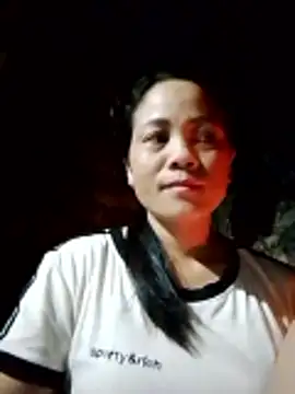 Snapshot of molly-xx chatting on May 2026 10:48:01 PM molly-xx online show from May 2026 10:48:01 PM