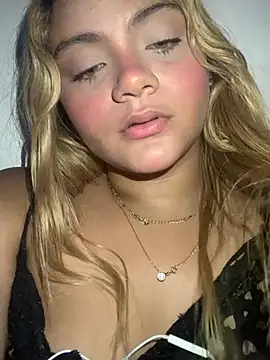 ayla0881 online show from February 2026 10:50:02 PM