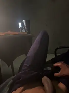 longuebitenoire971 online show from March 2026 01:35:02 AM