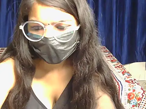 Snapshot of its-sarika01 chatting on May 2026 06:54:02 AM its-sarika01 online show from May 2026 06:54:02 AM
