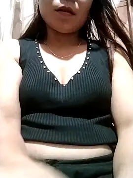 cute-shine online show from April 2026 07:44:02 AM