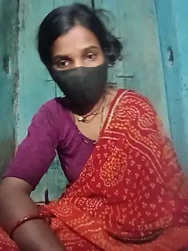Desi Couple P online show from June 2026 01:33:01 PM