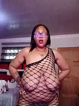 Snapshot of ShantelBootyBoobs chatting on June 2026 02:12:01 PM ShantelBootyBoobs online show from June 2026 02:12:01 PM