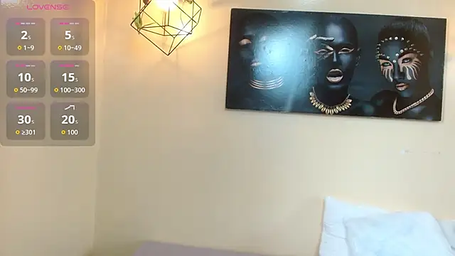 Snapshot of Eve_Bennett chatting on March 2026 05:30:02 PM Eve Bennett online show from March 2026 05:30:02 PM