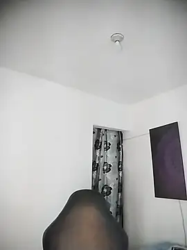 Roonie garces online show from May 2026 11:55:02 PM