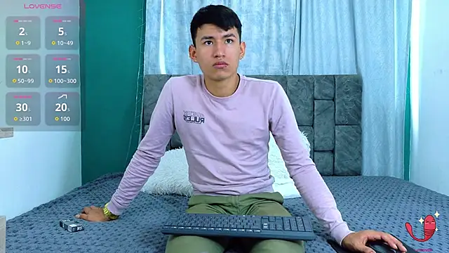 NicolasTorrez online show from February 2026 03:40:01 PM