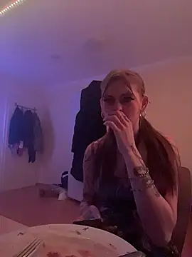 Milli-Kiss online show from February 2026 09:20:02 PM