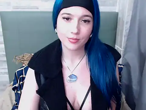 Snapshot of AZULFOX69 chatting on May 2026 09:56:02 PM AZULFOX69 online show from May 2026 09:56:02 PM