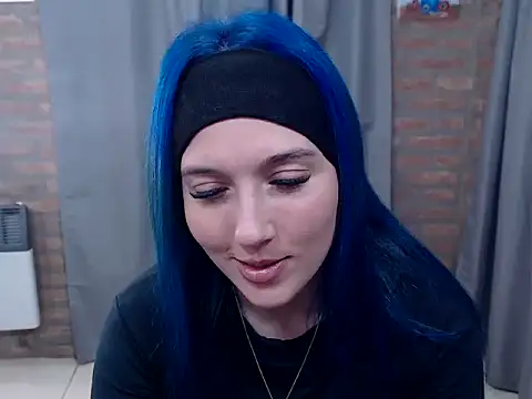 Snapshot of AZULFOX69 chatting on May 2026 06:34:02 PM AZULFOX69 online show from May 2026 06:34:02 PM