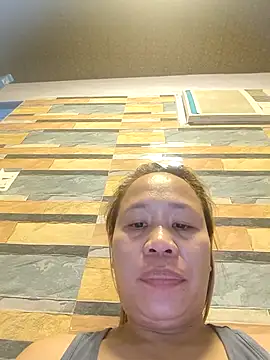 squirtshantal online show from February 2026 11:32:01 PM