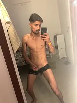 Snapshot of kaushikhotty chatting on April 2026 07:58:02 PM kaushikhotty online show from April 2026 07:58:02 PM