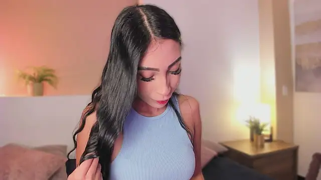 Snapshot of _victoria_lee chatting on April 2026 12:33:02 PM victoria lee online show from April 2026 12:33:02 PM