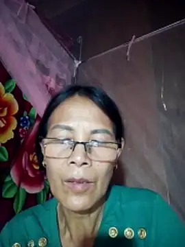 Snapshot of toyo_668 chatting on April 2026 09:25:02 AM toyo 668 online show from April 2026 09:25:02 AM