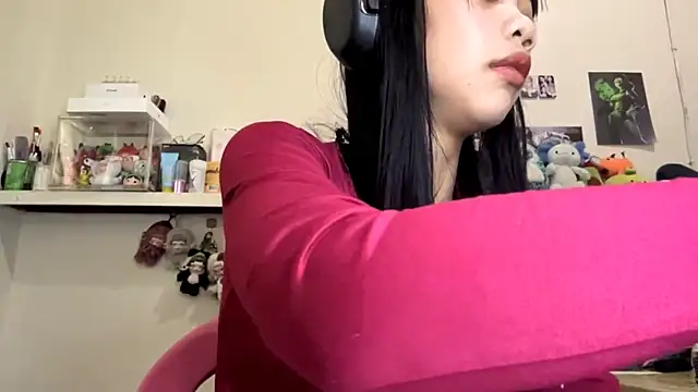 GloryKulikowski online show from February 2026 01:16:02 AM