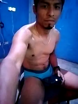 URALZERO420CLOUDS online show from April 2026 07:31:01 AM