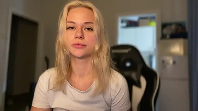 Leylia Lily online show from March 2026 09:59:02 AM