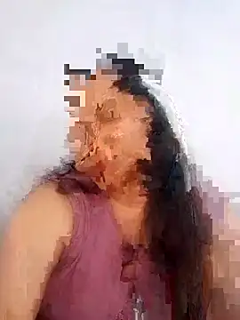 Snapshot of Anushka_Singh0 chatting on February 2026 06:42:01 AM Anushka Singh0 online show from February 2026 06:42:01 AM