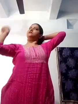 Snapshot of Anushka_Singh0 chatting on March 2026 08:16:01 AM Anushka Singh0 online show from March 2026 08:16:01 AM