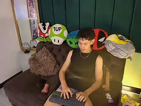 skinny jean  online show from March 2026 09:31:01 PM