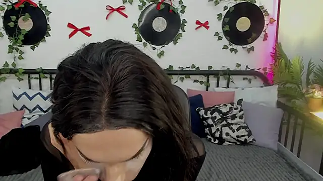 MadisonEsprit online show from March 2026 03:12:01 AM