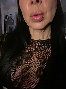caritoo21 online show from March 2026 03:11:02 AM