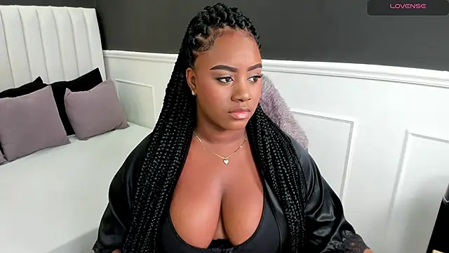 laia fisher  online show from April 2026 10:38:01 PM