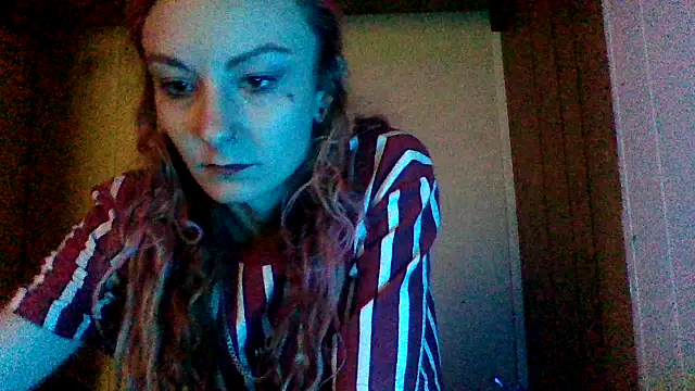 issyamazin online show from April 2026 05:58:01 PM