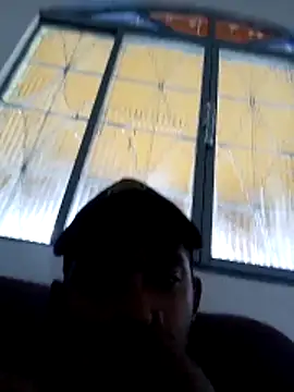 Deniodamasio online show from February 2026 12:12:01 PM