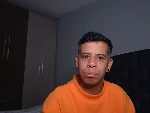 WILD BIGCOCK35 online show from February 2026 02:18:02 AM