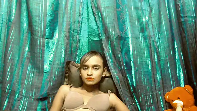 SassyXindian online show from March 2026 06:50:02 AM