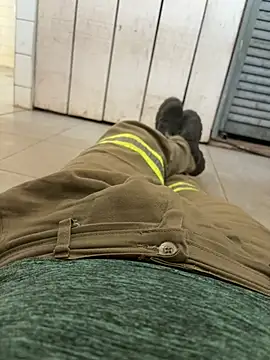 Nickysfd01 online show from April 2026 04:20:02 PM