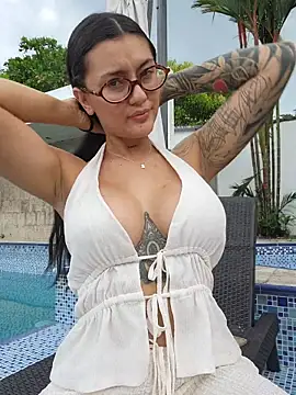 Roma xxx online show from March 2026 09:10:02 PM