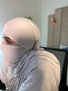 rashaaa  online show from April 2026 01:38:02 AM